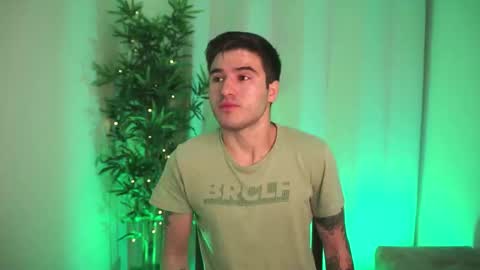 t0ny_wylie online show from 11.13.25