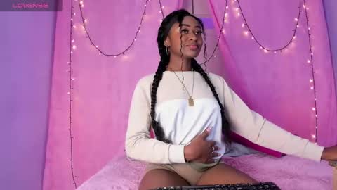 Snapshot of t4mmy_ chatting on 03.11.25 t4mmy_ online show from 03.11.25