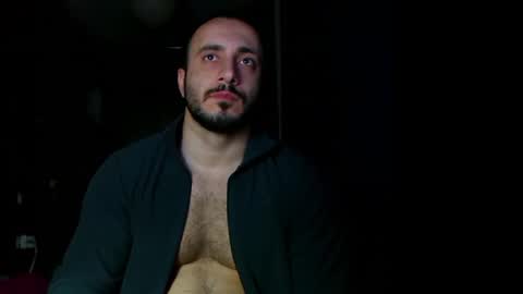 Huracane online show from 02.18.25