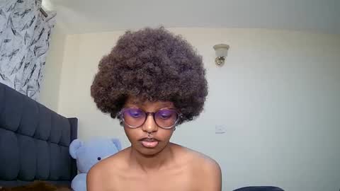 Snapshot of t_okyo chatting on 12.16.24 TOKYO online show from 12.16.24