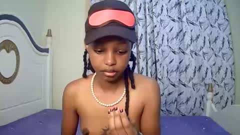 Snapshot of t_okyo chatting on 03.02.25 TOKYO online show from 03.02.25