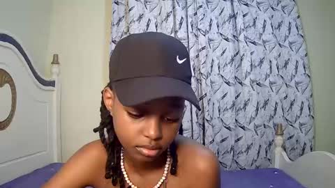 Snapshot of t_okyo chatting on 03.02.25 TOKYO online show from 03.02.25