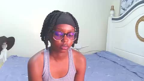 Snapshot of t_okyo chatting on 09.20.25 TOKYO online show from 09.20.25