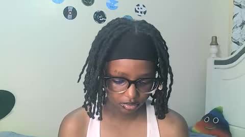 Snapshot of t_okyo chatting on 10.10.25 TOKYO online show from 10.10.25