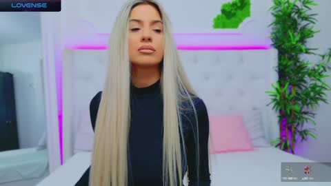 Snapshot of taahiraarabian chatting on 12.27.24 Arianna online show from 12.27.24