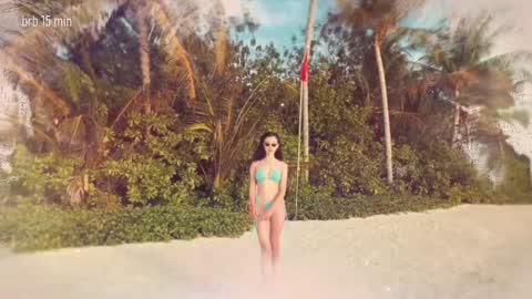 Snapshot of taanni_bc chatting on 12.20.25 TAANNI online show from 12.20.25