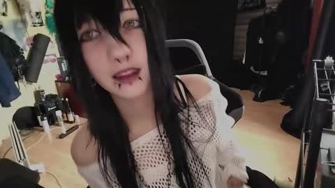 Snapshot of tabethashempert chatting on 02.11.26 Lina online show from 02.11.26