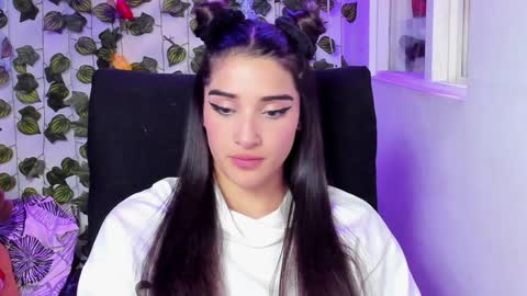 Snapshot of tabitapurple chatting on 12.10.24 TABITA online show from 12.10.24