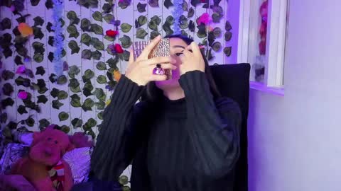 Snapshot of tabitapurple chatting on 12.11.24 TABITA online show from 12.11.24