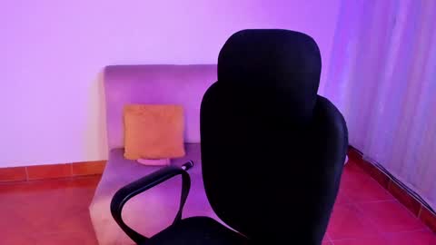 Snapshot of tabitapurple chatting on 01.07.25 TABITA online show from 01.07.25