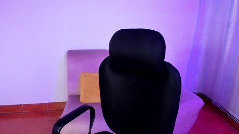 Snapshot of tabitapurple chatting on 01.15.25 TABITA online show from 01.15.25