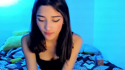 Snapshot of tabitapurple chatting on 02.01.25 TABITA online show from 02.01.25