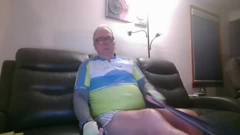 tacrunner66_ online show from 03.10.25