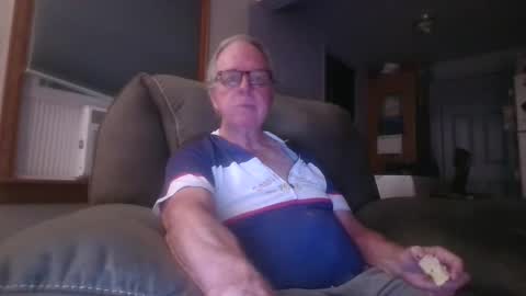 tacrunner66_ online show from 09.14.25