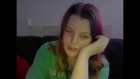Snapshot of tacyluxe chatting on 05.18.26 tacyluxe online show from 05.18.26