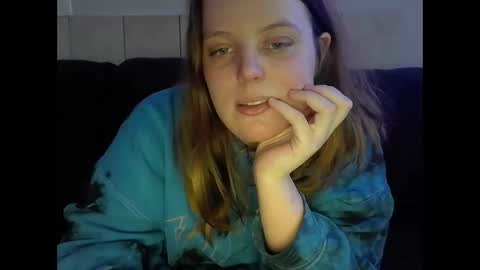 Snapshot of tacyluxe chatting on 05.21.26 tacyluxe online show from 05.21.26
