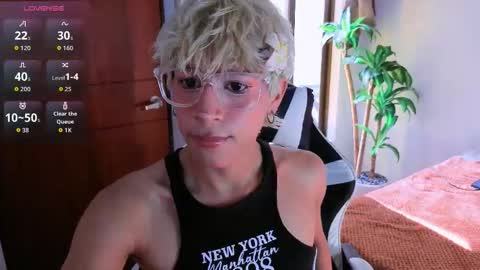 taichi online show from 11.03.25