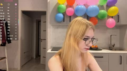 Tessa online show from 04.05.26