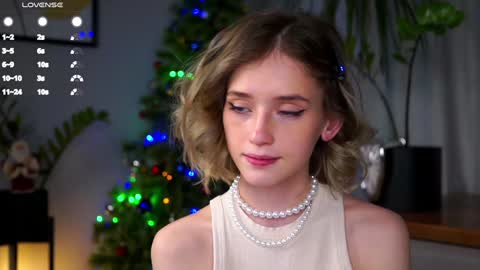 Snapshot of taitehambelton chatting on 12.29.24 Mia online show from 12.29.24