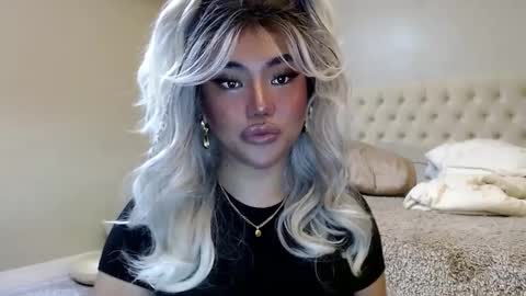 Snapshot of takemeinheaven1 chatting on 01.23.25 Lena online show from 01.23.25