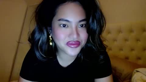 Snapshot of takemeinheaven1 chatting on 02.04.25 Lena online show from 02.04.25