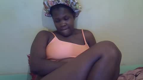 Snapshot of taliah254 chatting on 03.04.25 taliah254 online show from 03.04.25
