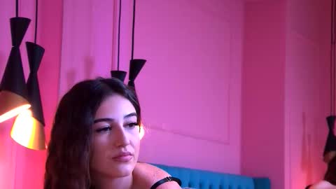 taliamorenne online show from 11.11.25