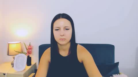 taliasensitive online show from 10.12.25