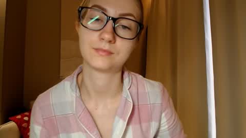  Kira  online show from 03.01.25