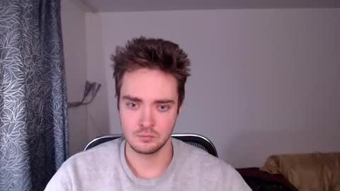 Snapshot of tall_sam chatting on 02.23.25 tall_sam online show from 02.23.25