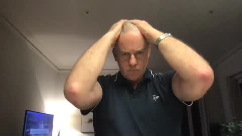 Snapshot of tallandfit000 chatting on 02.28.25 tallandfit000 online show from 02.28.25