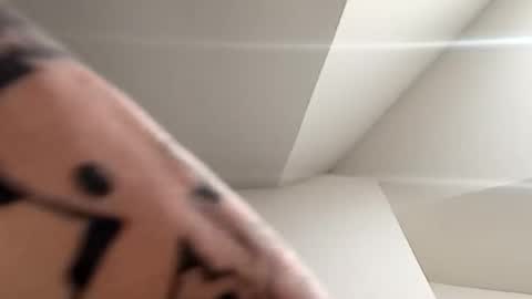 Tallcleancuthung online show from 04.09.26