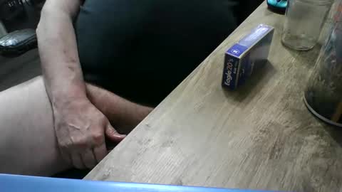 Snapshot of tallndark656 chatting on 02.13.25 Tallndark656 online show from 02.13.25