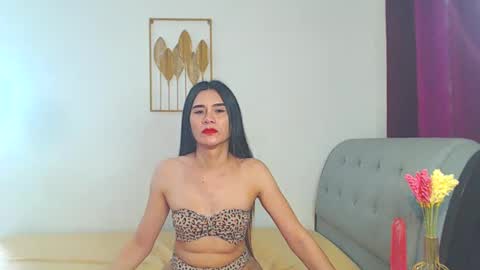 Snapshot of talyanarosa chatting on 03.01.25 Talyana online show from 03.01.25