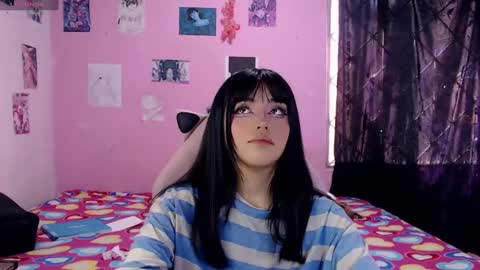 Snapshot of tamako_kitty__ chatting on 12.31.24 Alejandra Independent model online show from 12.31.24