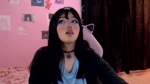 Snapshot of tamako_kitty__ chatting on 01.23.25 Alejandra Independent model online show from 01.23.25