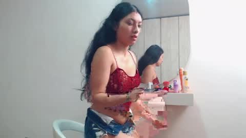 Hi im sara online show from 04.06.26