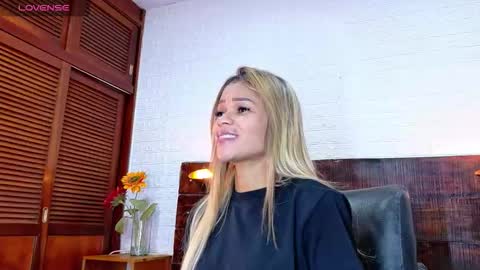    online show from 11.09.25