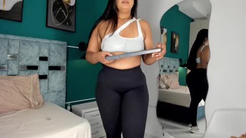 tamaraa online show from 11.17.25