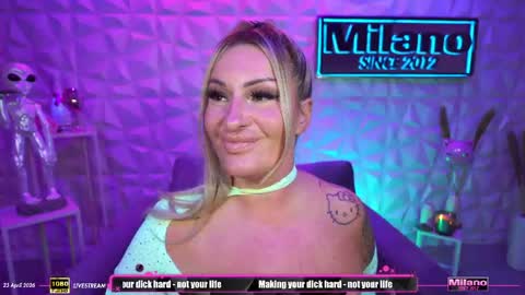 Snapshot of tamaramilano chatting on 04.23.26 TamaraMilano online show from 04.23.26