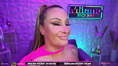 Snapshot of tamaramilano chatting on 05.19.26 TamaraMilano online show from 05.19.26