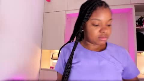 Tami online show from 02.12.25