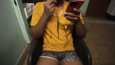 Snapshot of tamil_nadu chatting on 11.26.25 tamil_nadu online show from 11.26.25