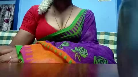 Snapshot of tamilmadhi520 chatting on 05.21.26 tamilmadhi520 online show from 05.21.26