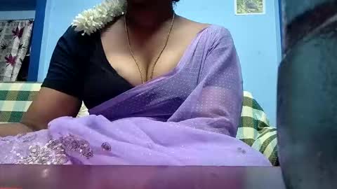 Snapshot of tamilmadhi520 chatting on 05.23.26 tamilmadhi520 online show from 05.23.26