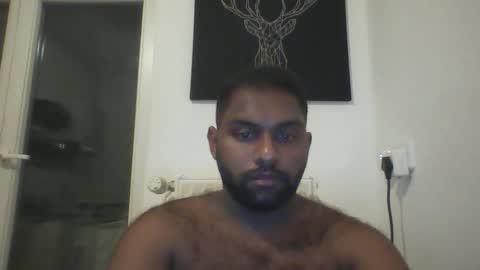 Snapshot of tamilpaiyan09 chatting on 04.05.26 tamilpaiyan09 online show from 04.05.26
