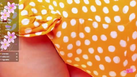 T A M M Y  online show from 12.15.24