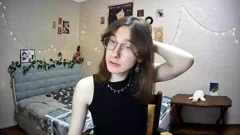 Snapshot of tangerine4dreams chatting on 02.09.25 Milena Kuprianova online show from 02.09.25