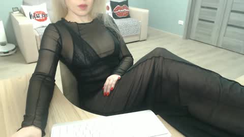 tangiblen online show from 12.21.24