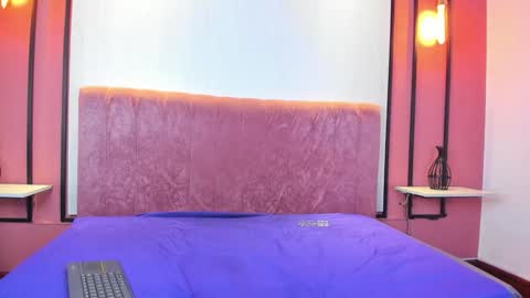 Snapshot of tania_fontana chatting on 01.04.25 tania_fontana online show from 01.04.25